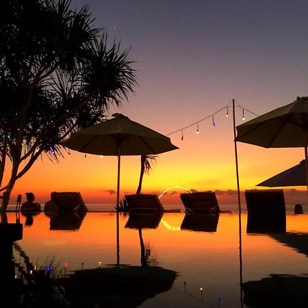 Twilight Ceningan Hotel Nusa Lembongan  Exterior photo