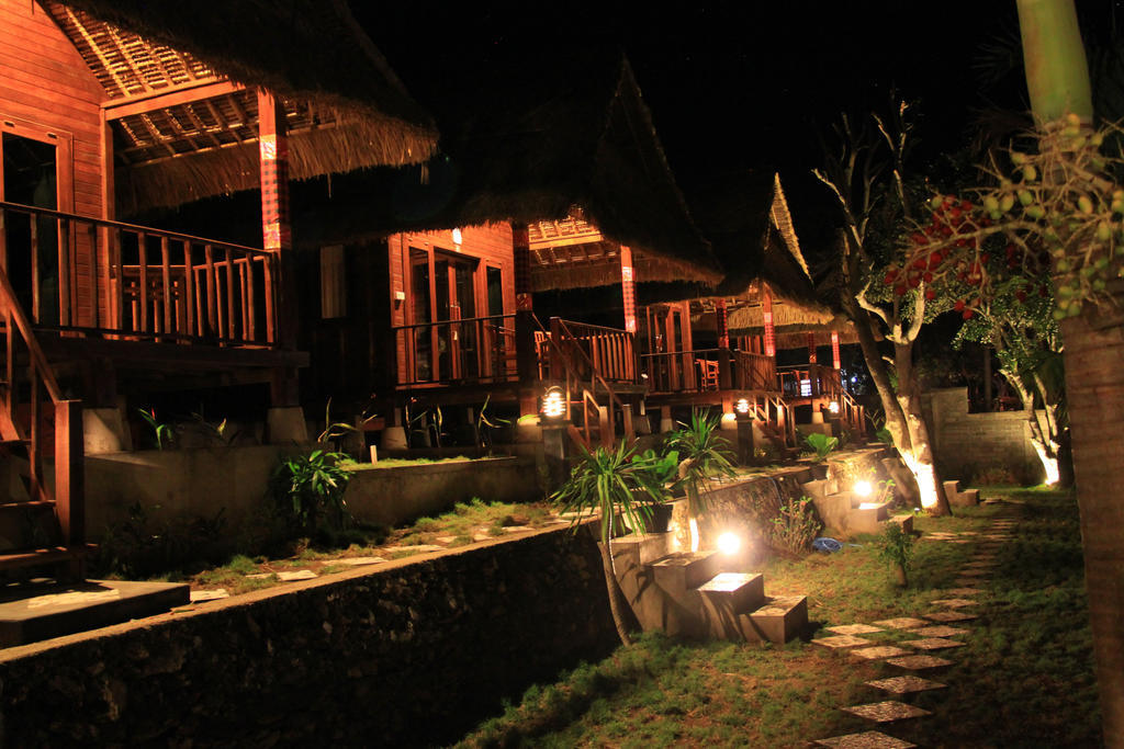 Twilight Ceningan Hotel Nusa Lembongan  Room photo