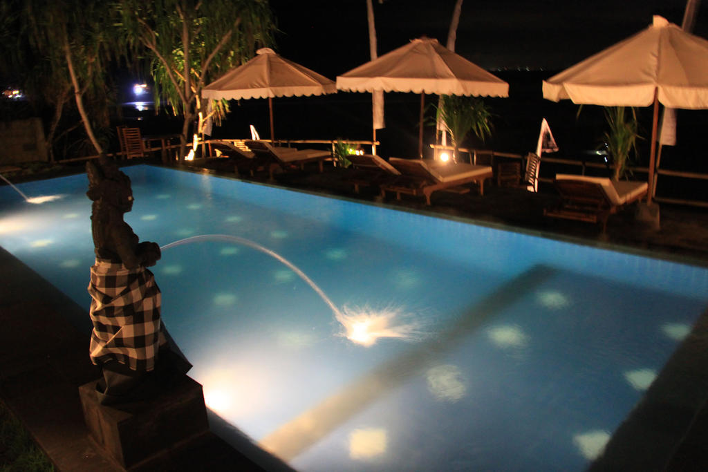 Twilight Ceningan Hotel Nusa Lembongan  Exterior photo
