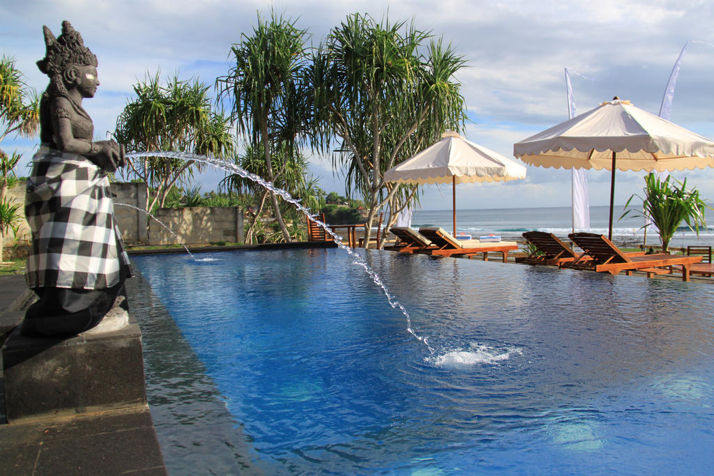 Twilight Ceningan Hotel Nusa Lembongan  Exterior photo