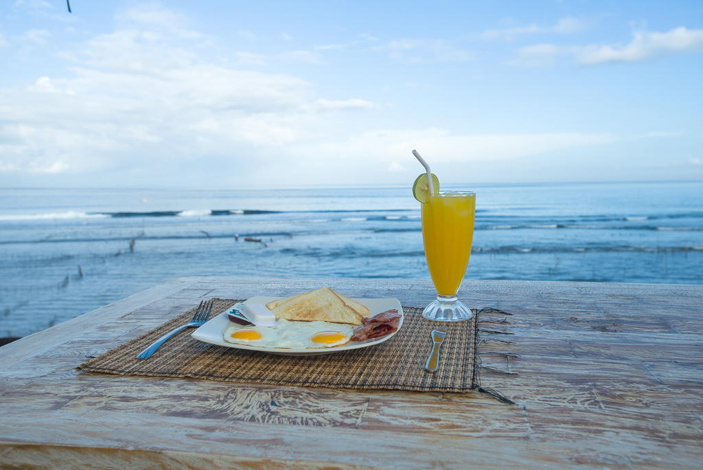 Twilight Ceningan Hotel Nusa Lembongan  Exterior photo