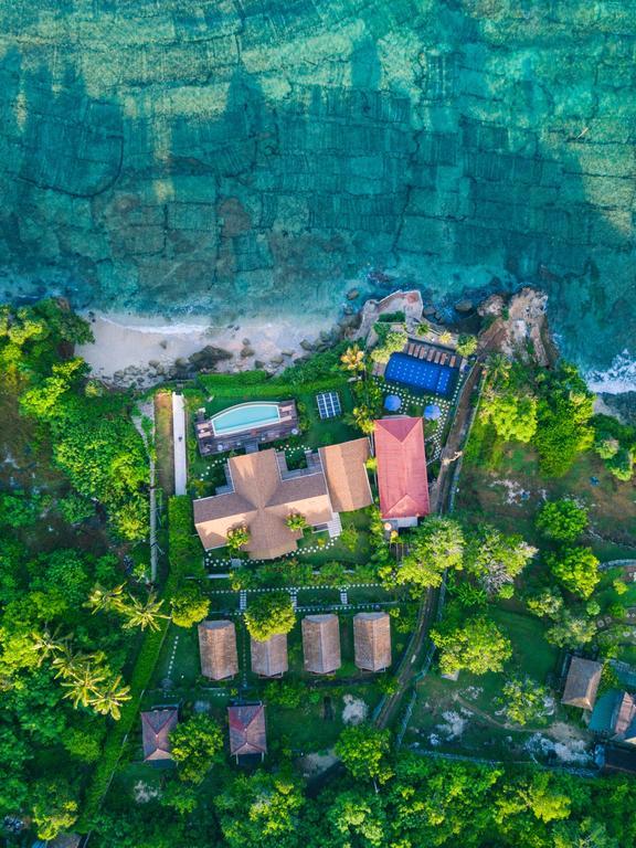Twilight Ceningan Hotel Nusa Lembongan  Exterior photo
